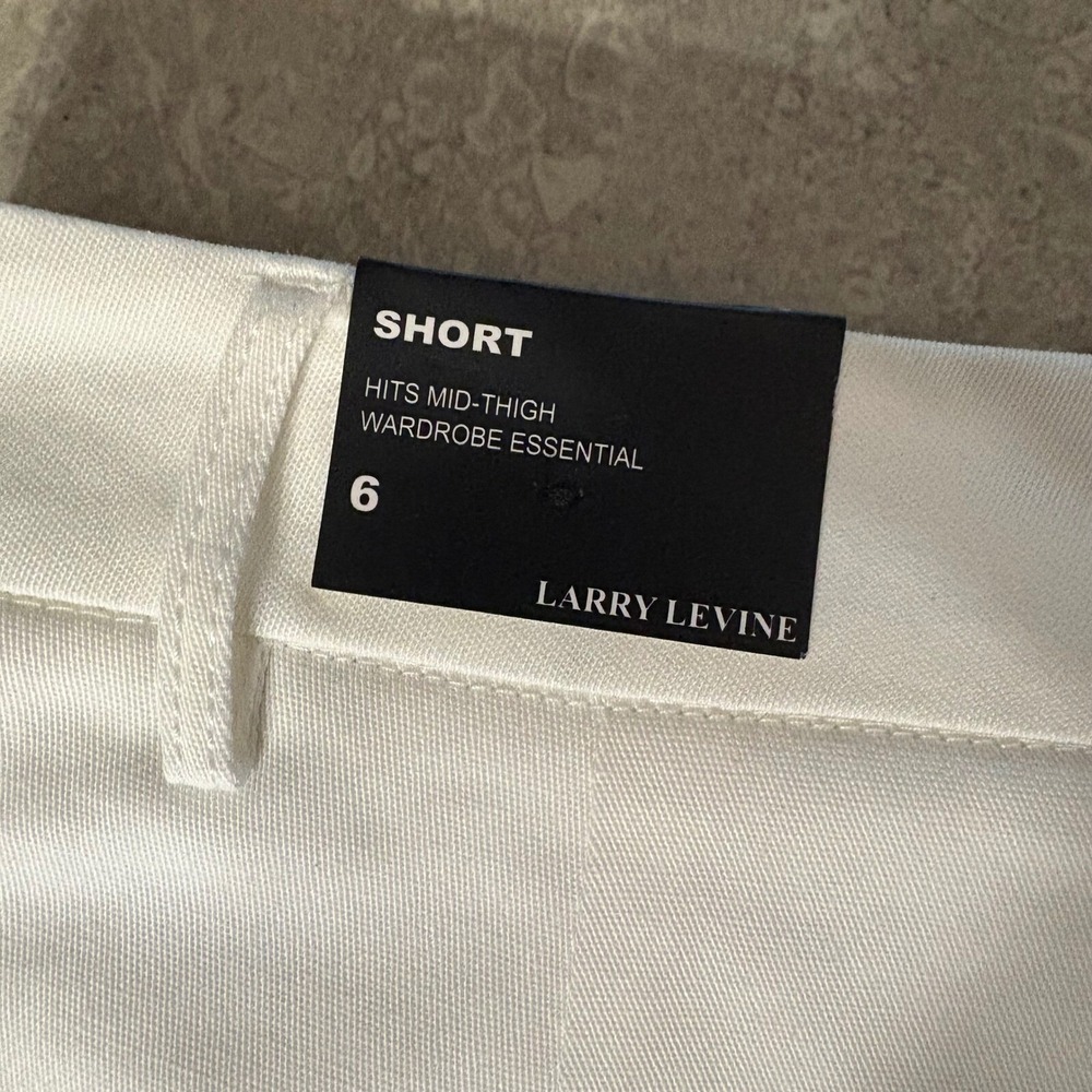 NWT Larry‎ Levine White Stretch Mid-Thigh Bermuda Cotton Shorts (Women's 6) - Picture 6 of 6